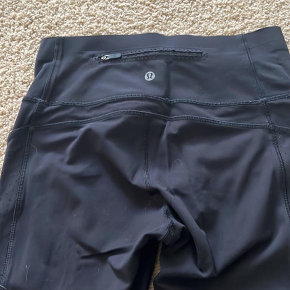 Lululemon legging size 6 - Picture 4 of 7